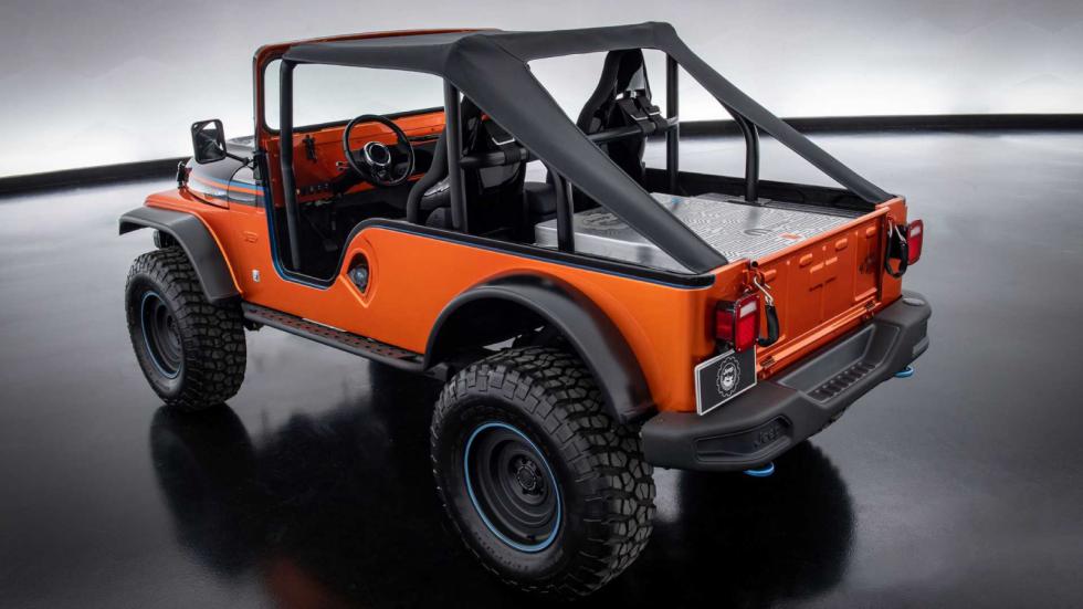 Το Jeep CJ Surge έχει vintage εμφάνιση αλλά 272 ηλεκτρικούς ίππους 